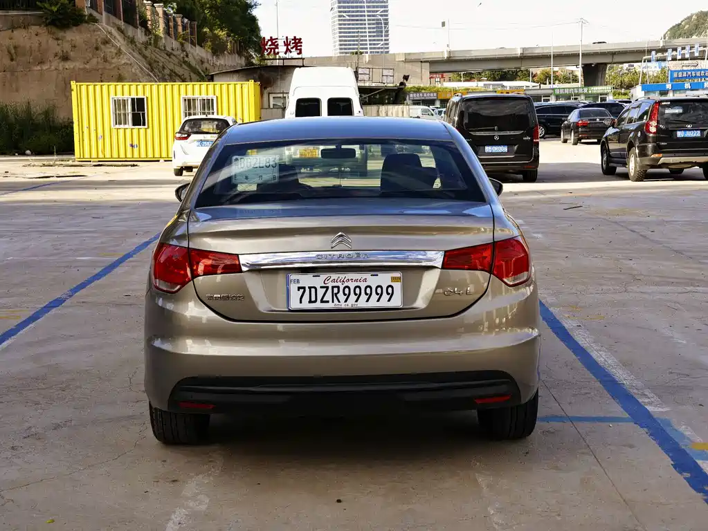 Citroen C4L — миниатюра 4