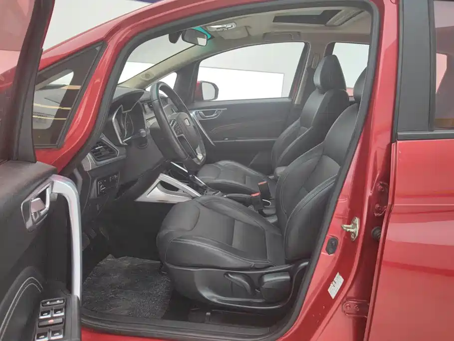 Geely Vision X3 — миниатюра 9