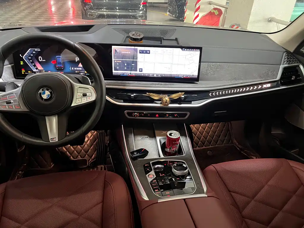BMW X5 2023 xDrive 30Li Premium M Sport