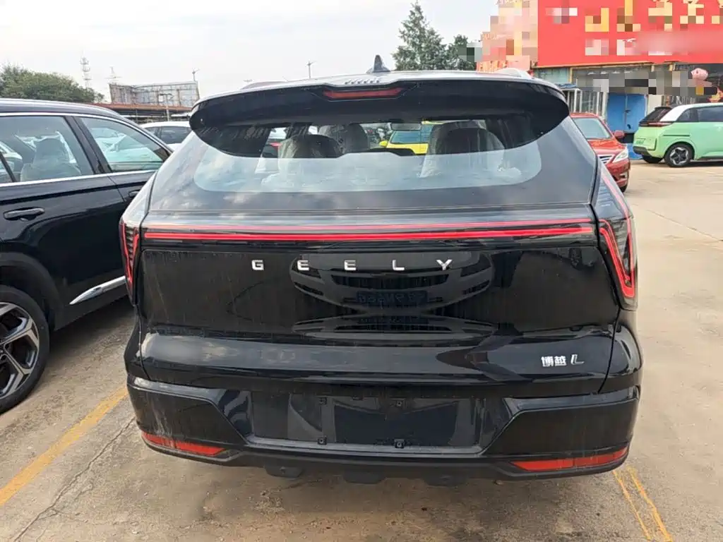 Geely Boyue L — миниатюра 6