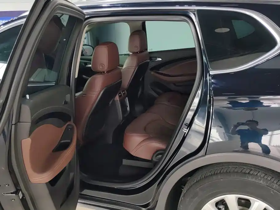 Buick Envision Plus — миниатюра 11