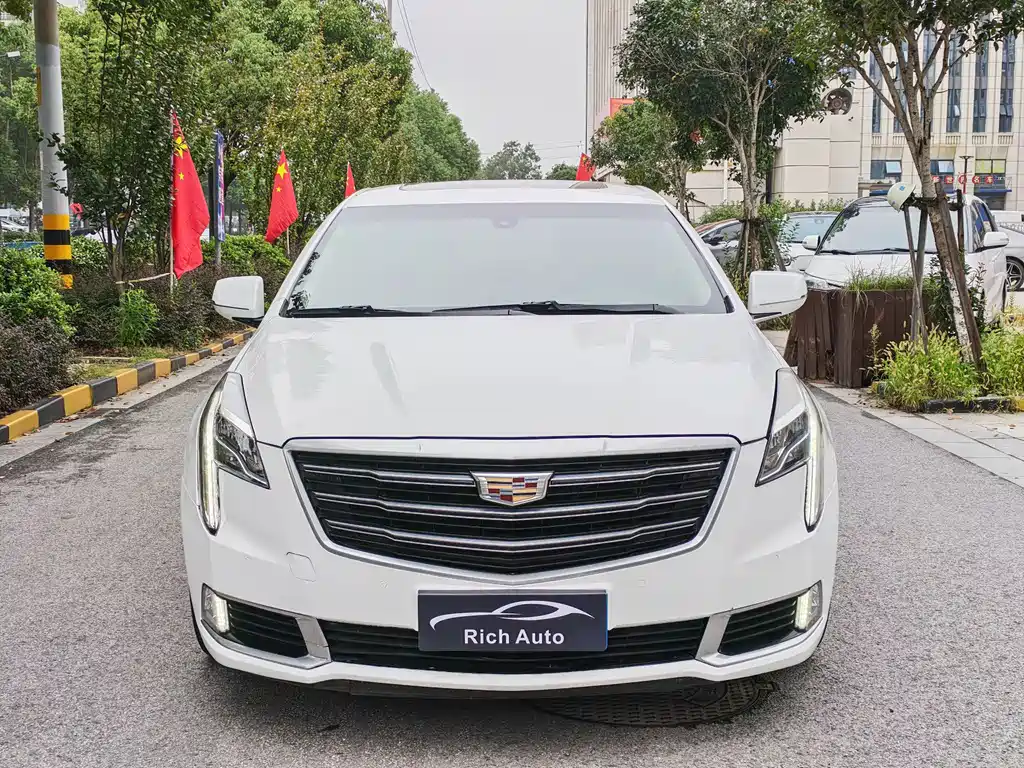 Cadillac XTS — миниатюра 2