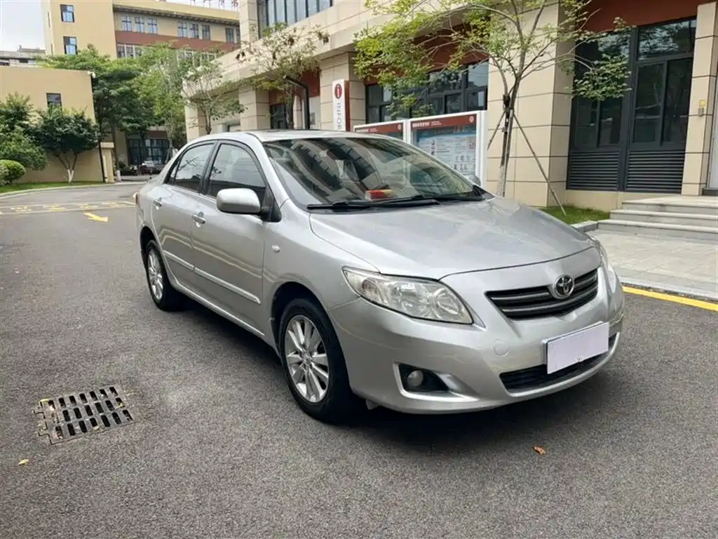 Toyota Corolla 2009 1.8L AT GLX-i