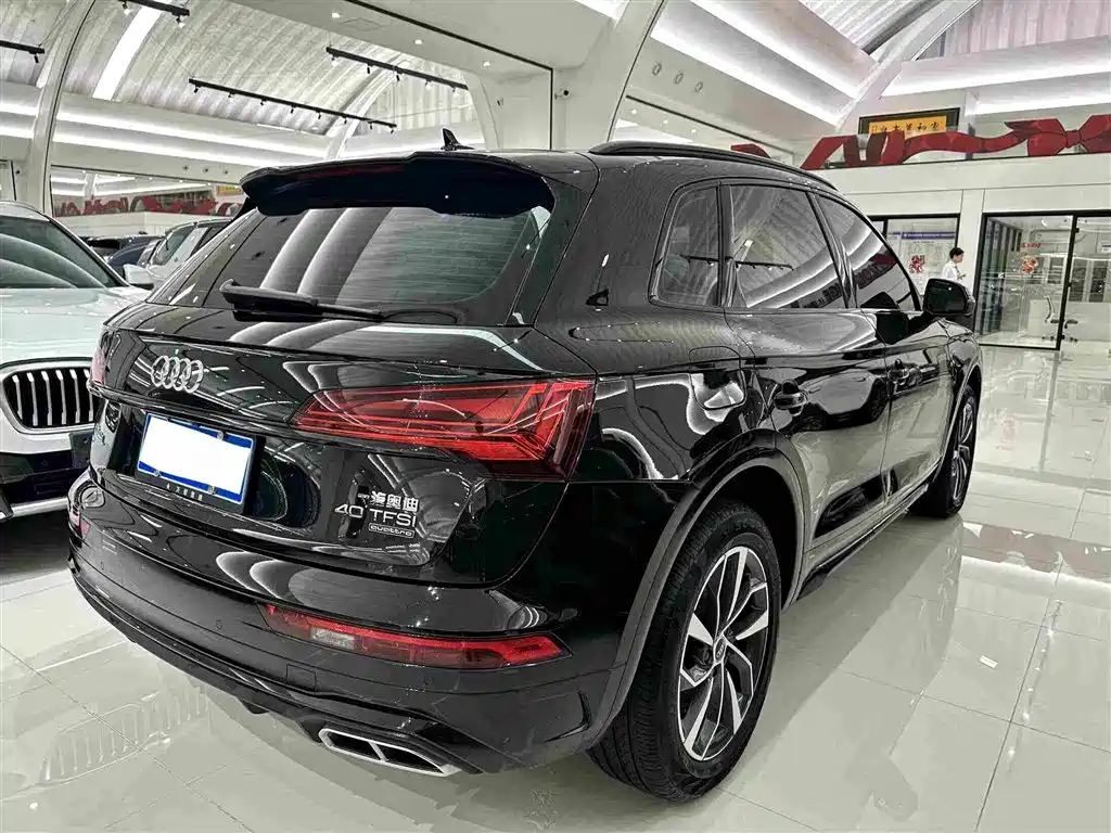 Audi Q5L — миниатюра 19