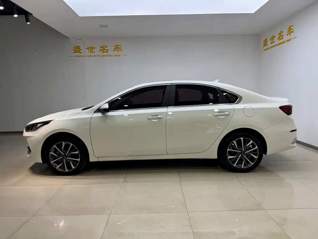 Kia K3 — миниатюра 4