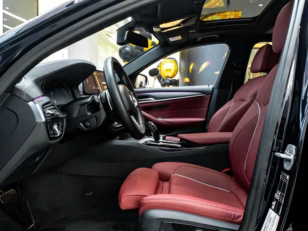 BMW 5 Series — миниатюра 28