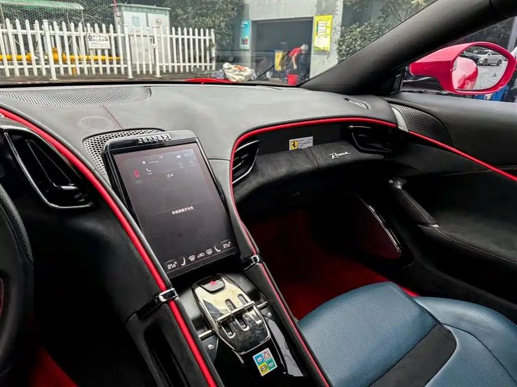 Ferrari Roma — миниатюра 20