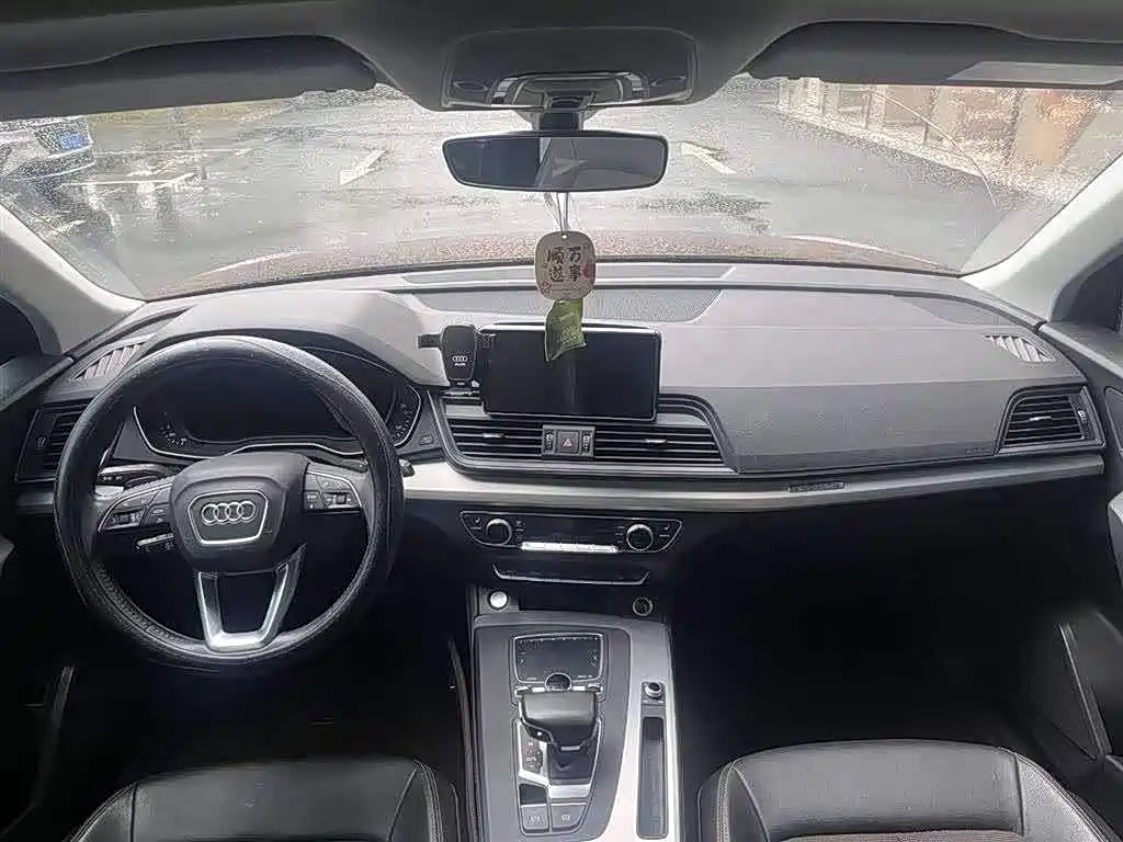 Audi Q5L — миниатюра 6