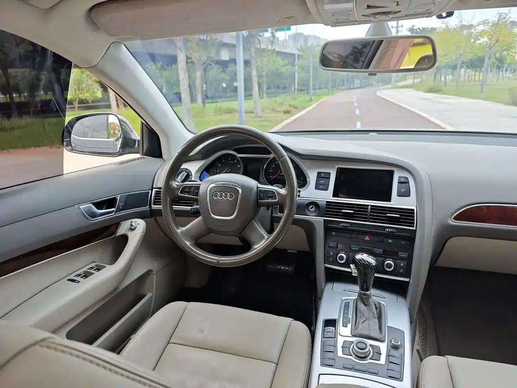 Audi A6L — миниатюра 12