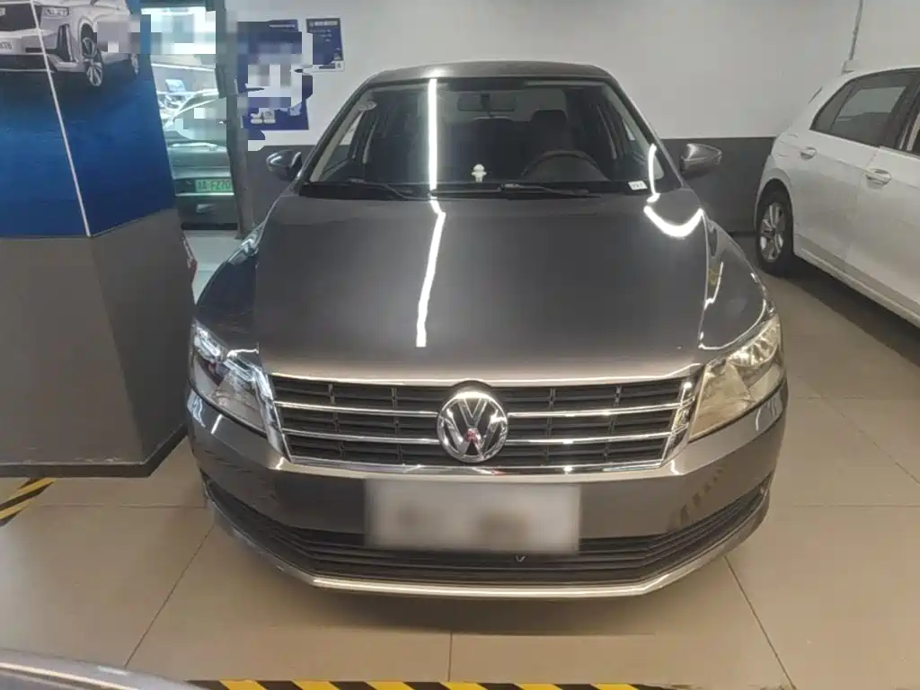 Volkswagen Lavida — миниатюра 3