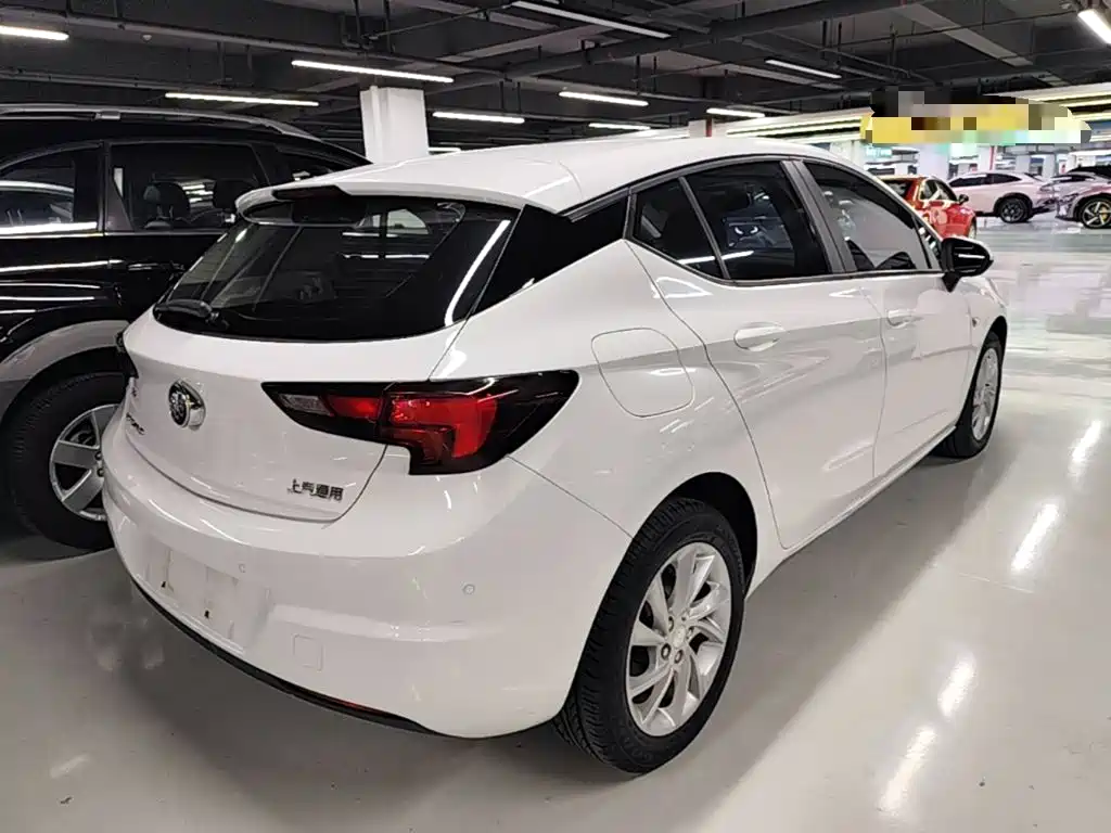 Buick Verano — миниатюра 7