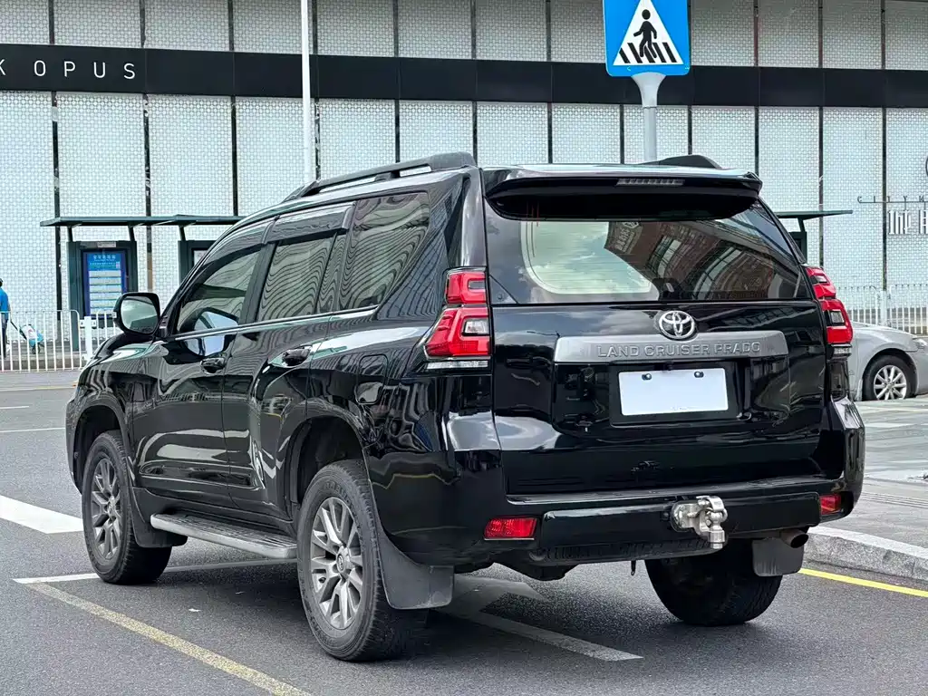 Toyota Prado (Import) — миниатюра 12