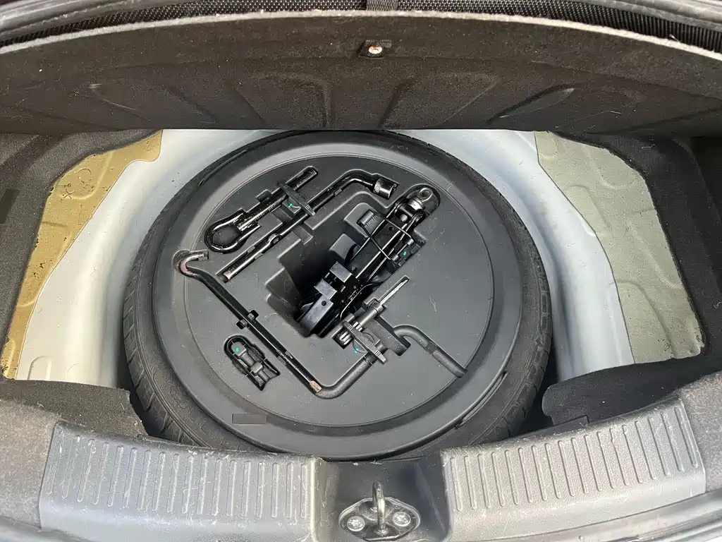 Geely Emgrand Classic — миниатюра 21