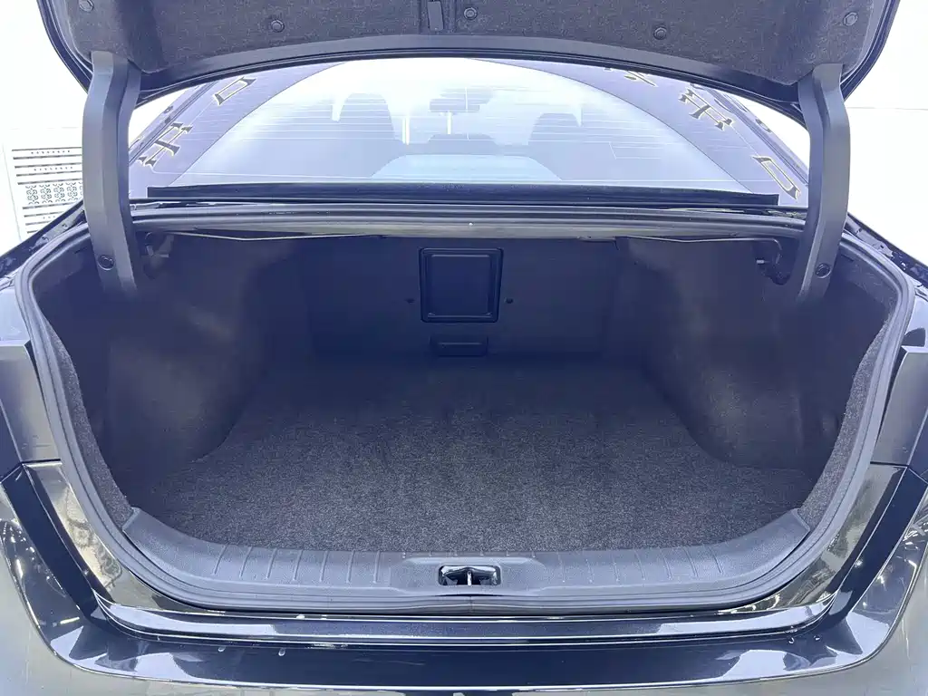 Nissan Teana — миниатюра 18