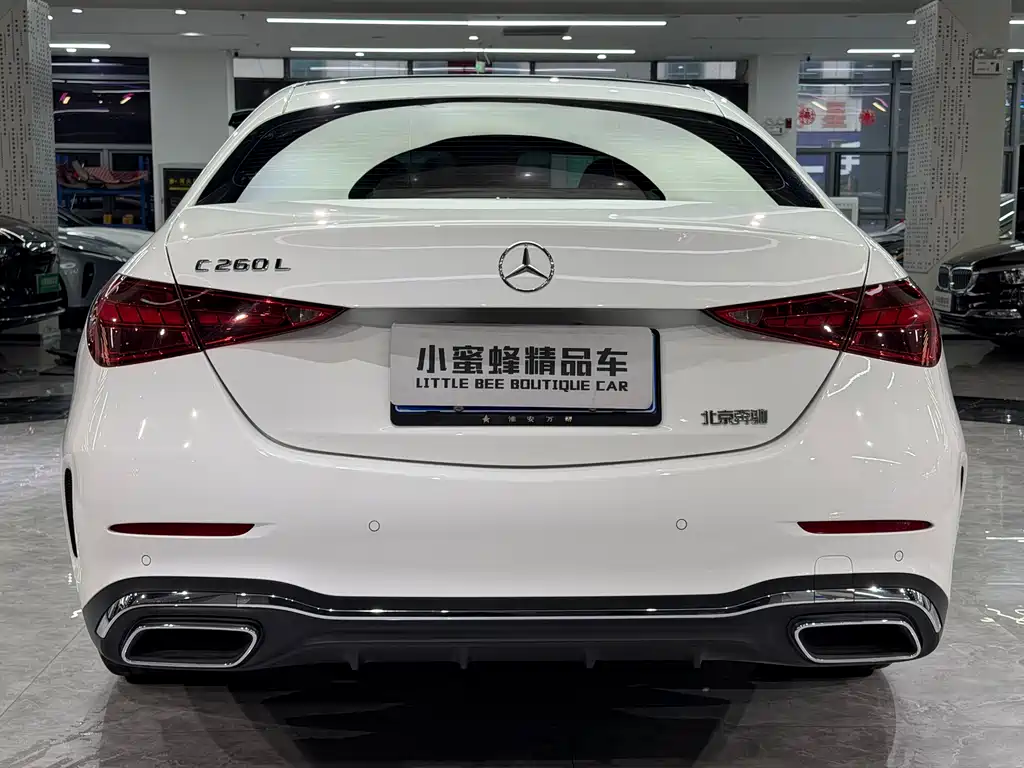 Mercedes-Benz C-Class — миниатюра 14
