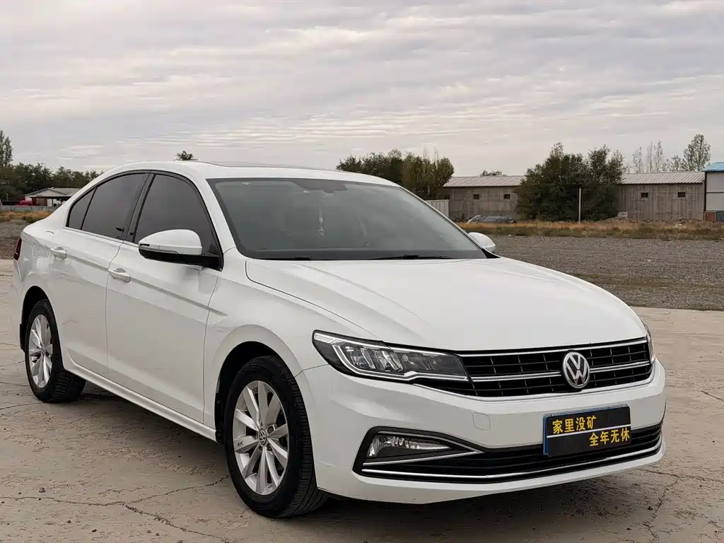 Volkswagen Bora — миниатюра 3