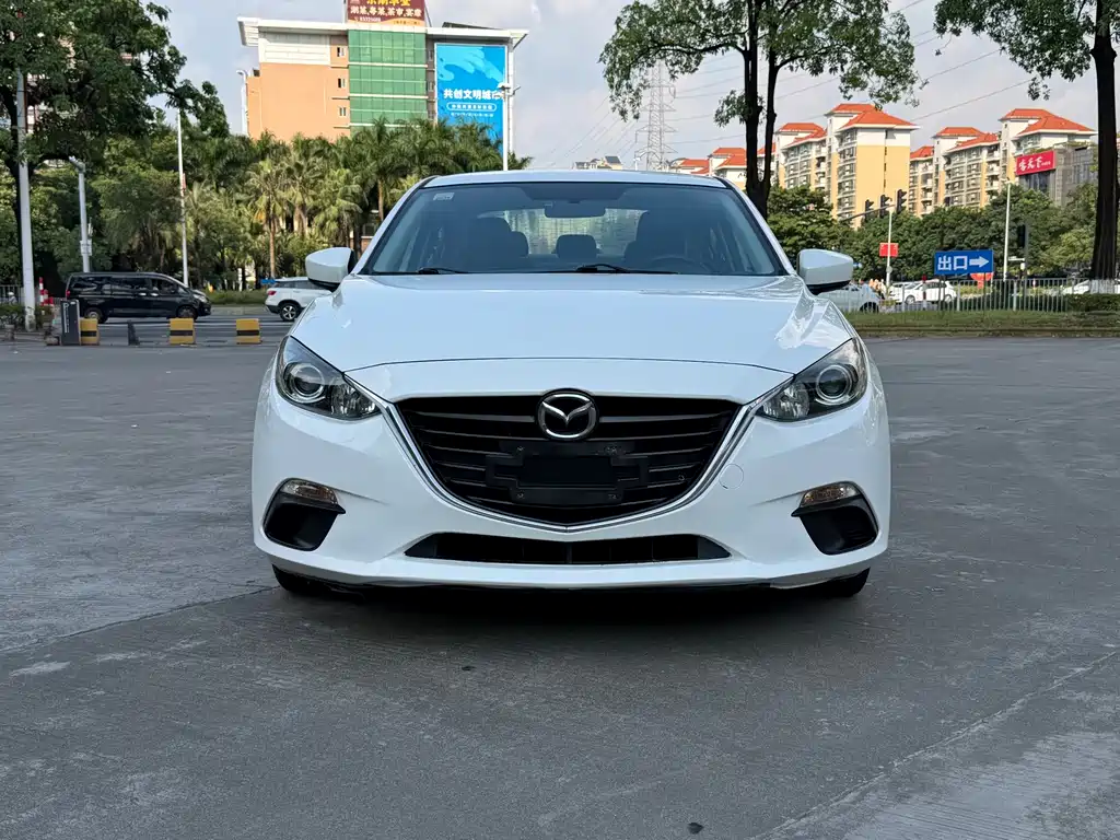 Mazda 3 Axela — миниатюра 2