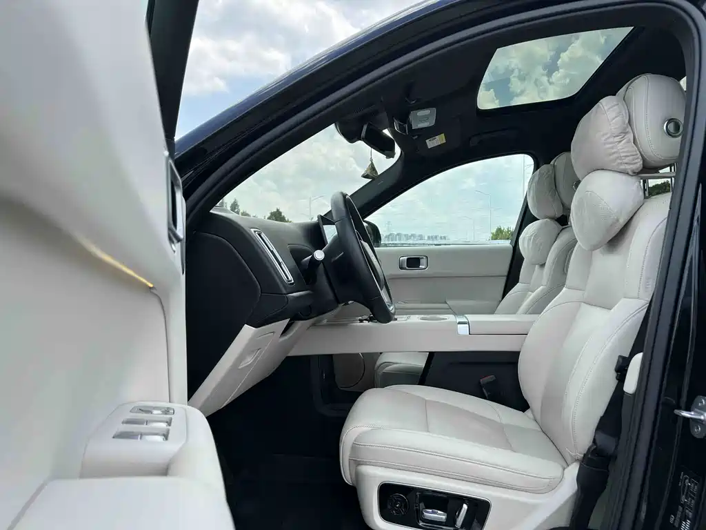 Li Auto Li L8 — миниатюра 6