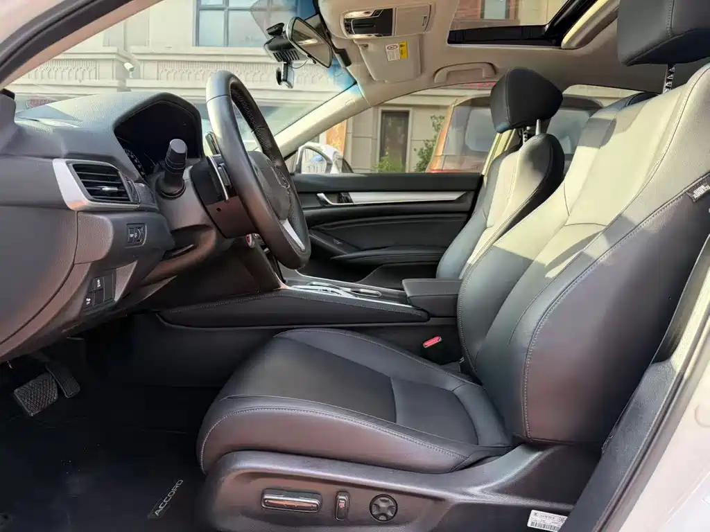 Honda Accord — миниатюра 4