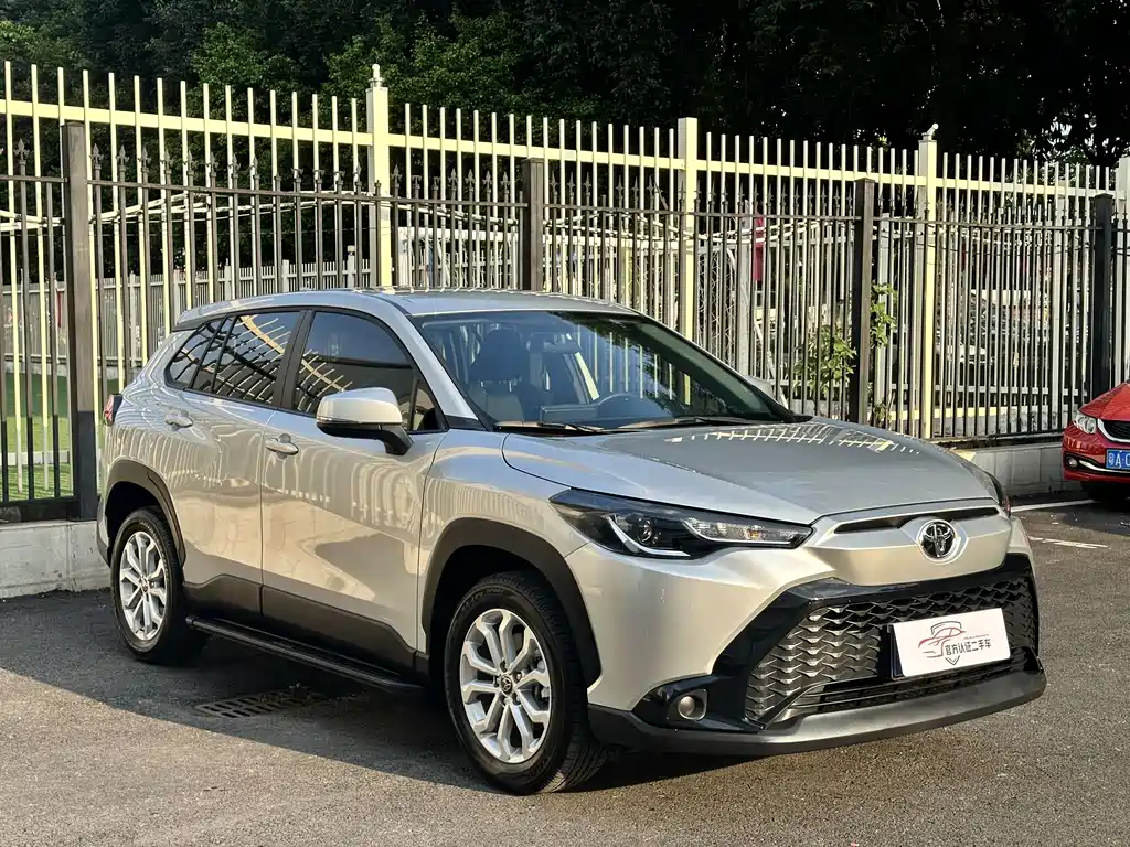 Toyota Frontlander — миниатюра 3