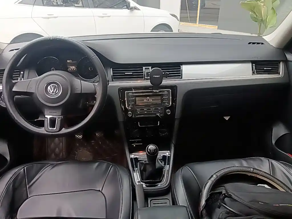 Volkswagen Bora — миниатюра 10