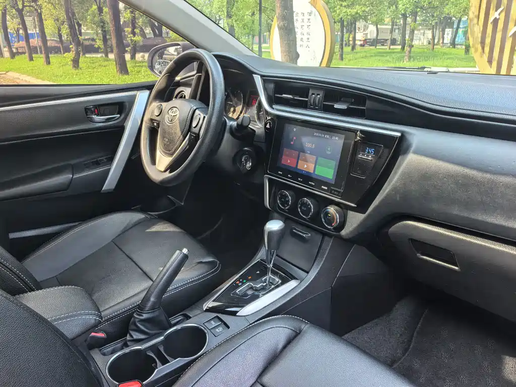 Toyota Corolla — миниатюра 10
