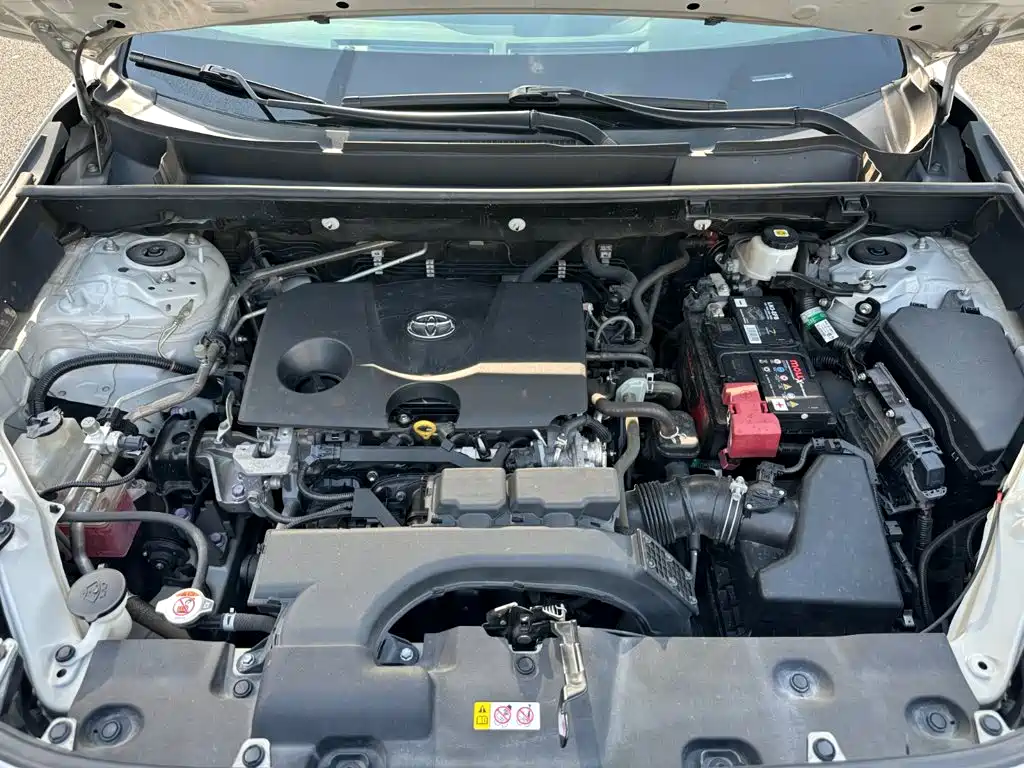 Toyota RAV4 — миниатюра 20