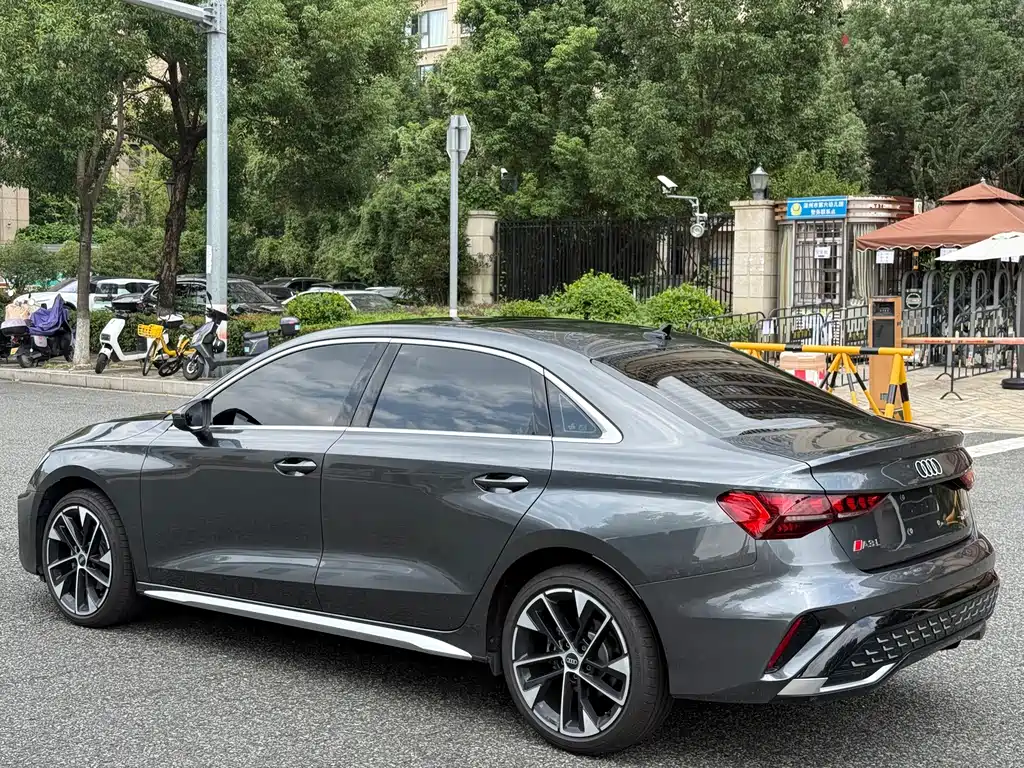 Audi A3 — миниатюра 5
