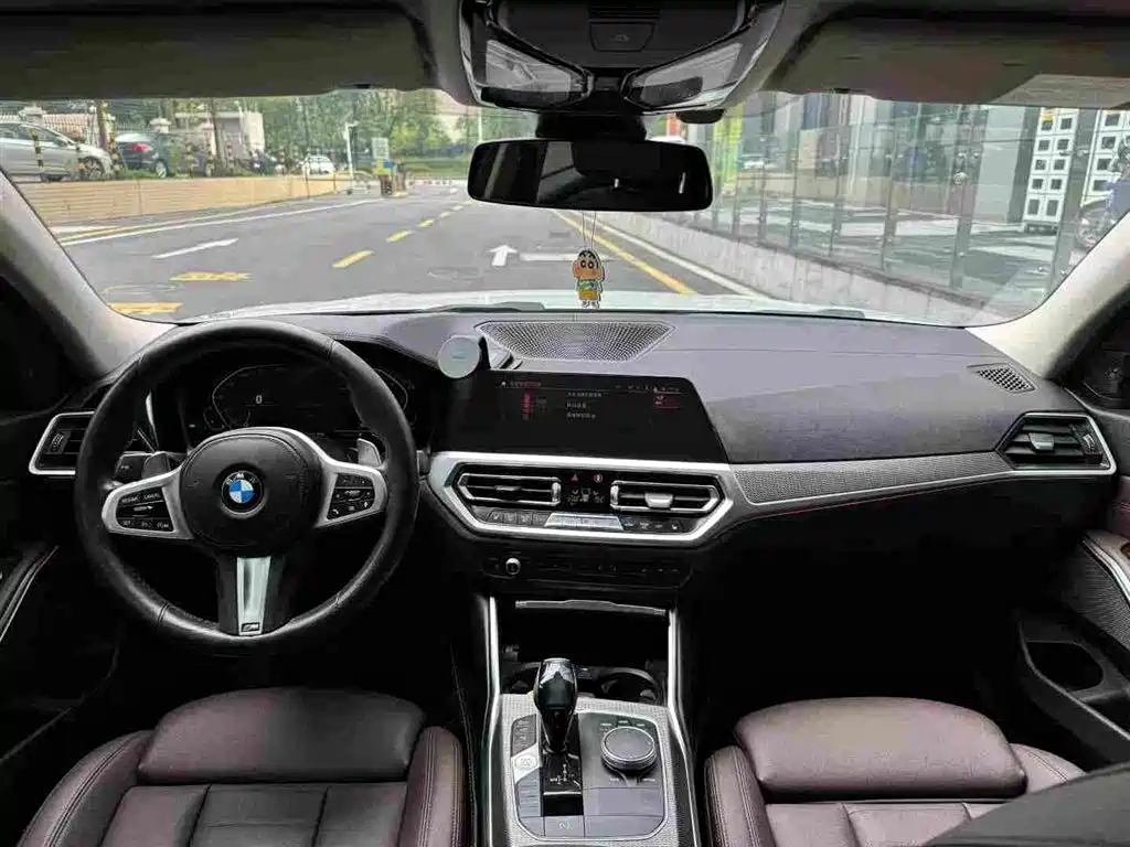 BMW 3 Series — миниатюра 7
