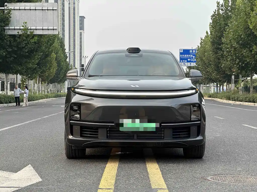 Li Auto Li L7 — миниатюра 2