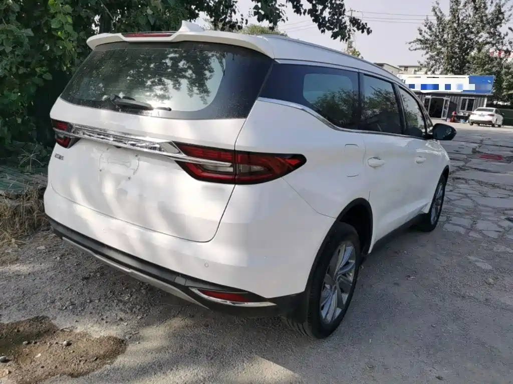 Geely Jia Ji — миниатюра 7