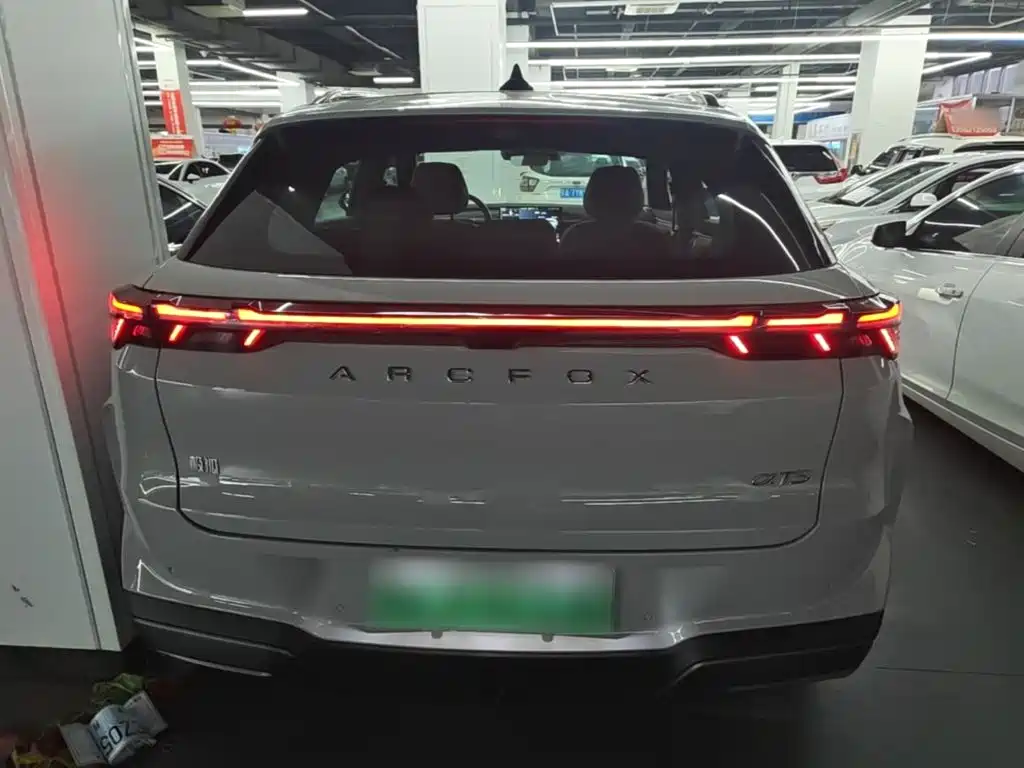 ARCFOX Alpha T5 — миниатюра 6