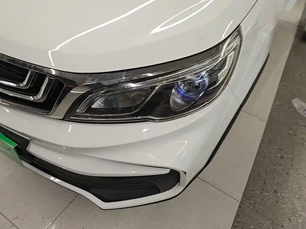 Geely Vision X3 — миниатюра 24