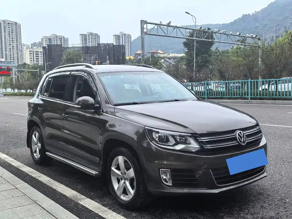 Volkswagen Tiguan — миниатюра 3