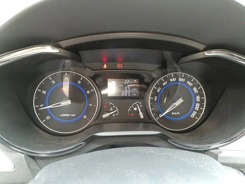 Changan V7 — миниатюра 7