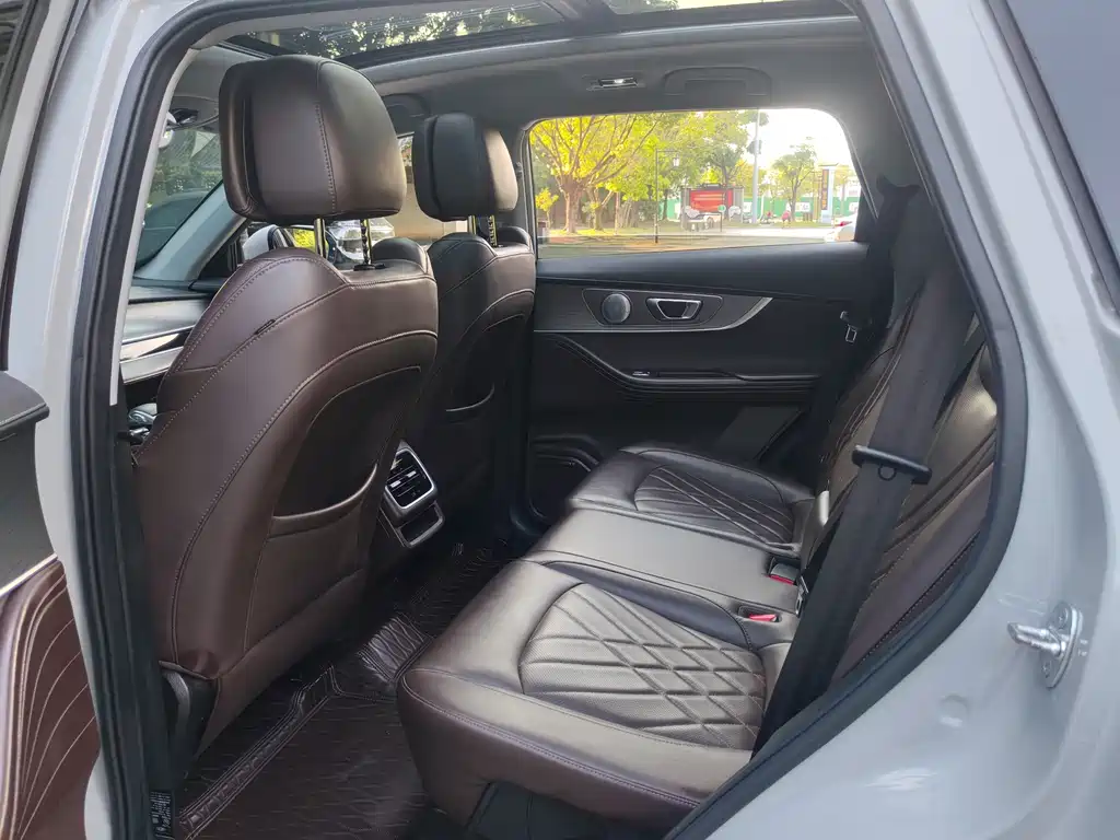 Chery Tiggo 8 PRO — миниатюра 12