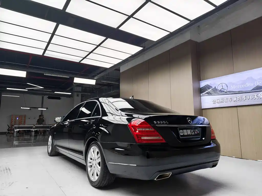 Mercedes-Benz S-Class — миниатюра 7