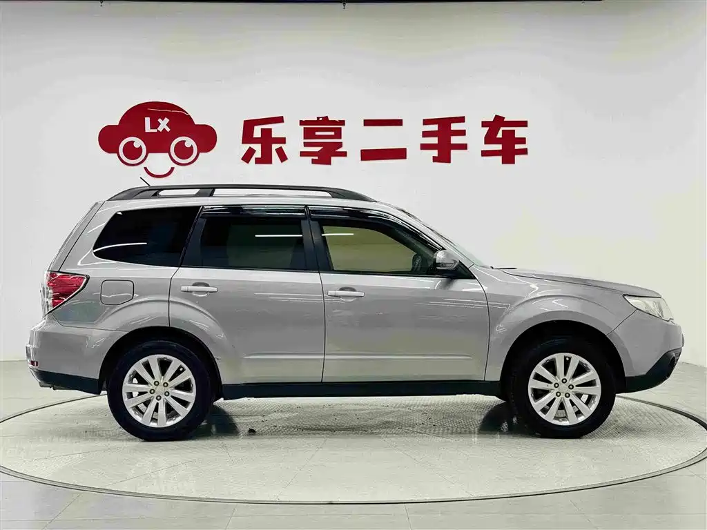 Subaru Forester 2011 2.5XS AT Luxury