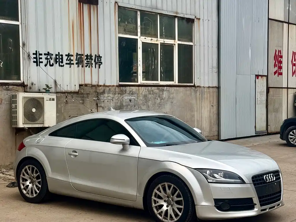 Audi TT — миниатюра 9