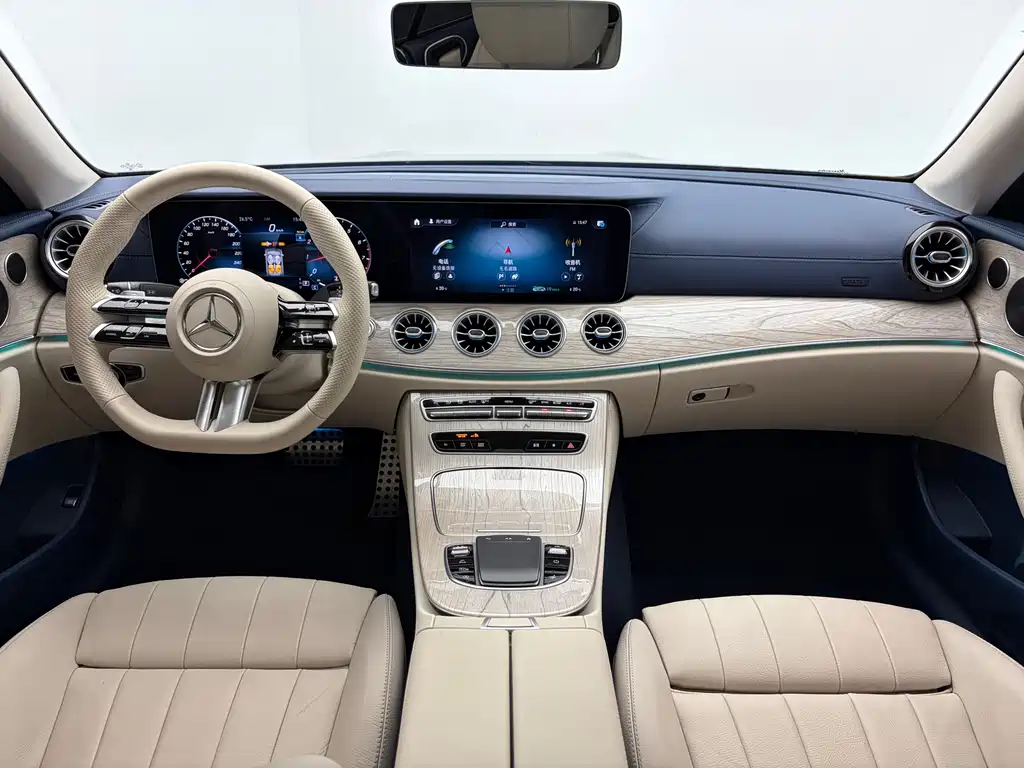Mercedes-Benz E-Class (Import) — миниатюра 11