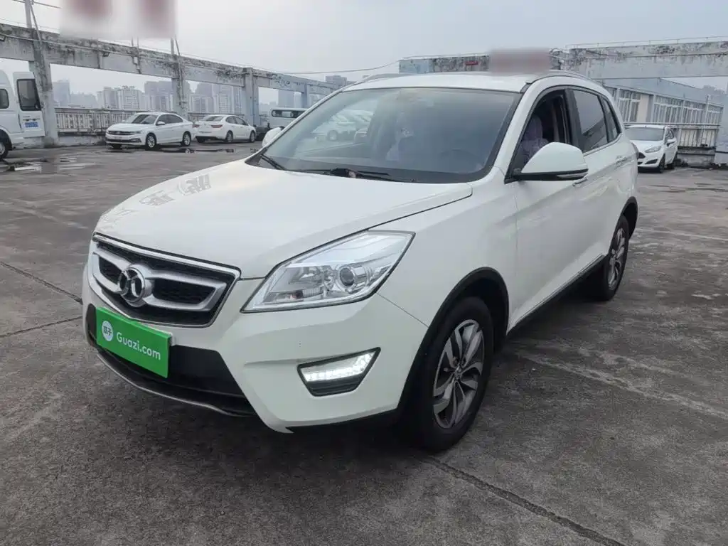 BAIC Senova X65