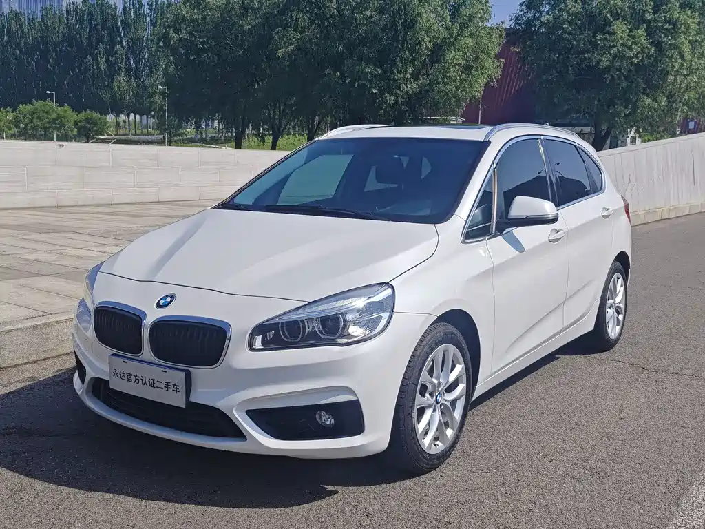BMW 2 Series Touring 2016 220i Leading Type