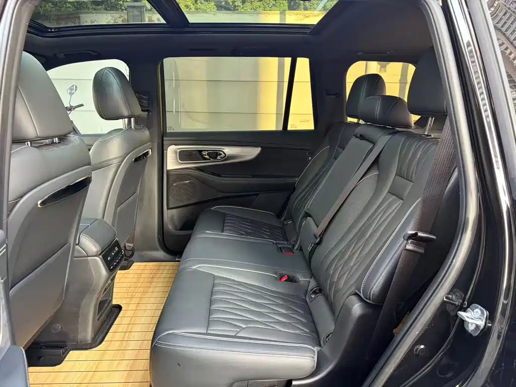 GAC Motor Trumpchi GS8 — миниатюра 13