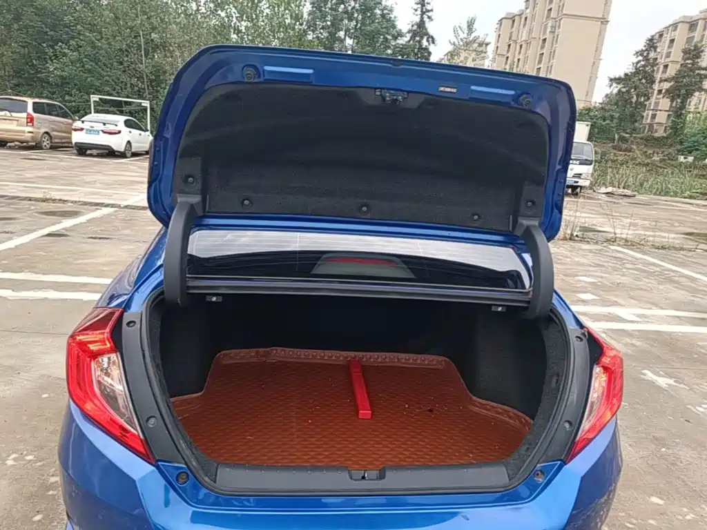 Honda Civic — миниатюра 19