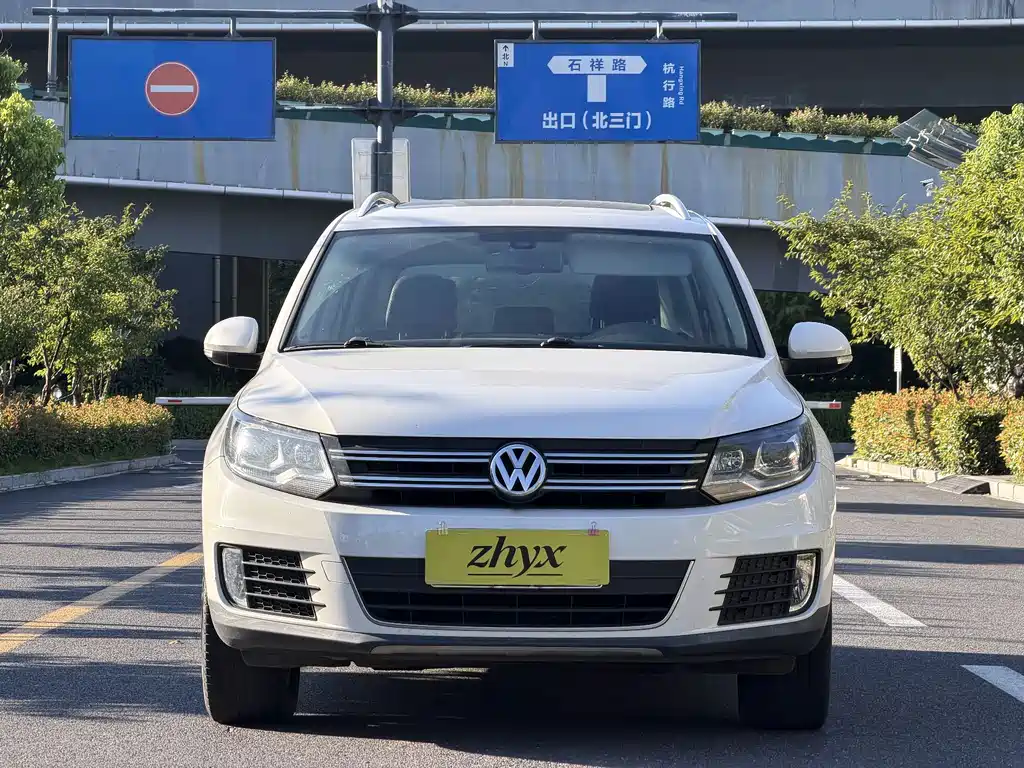 Volkswagen Tiguan — миниатюра 2