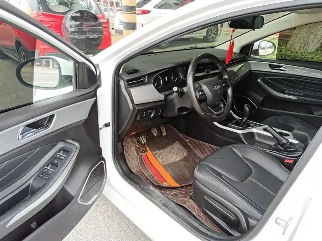 Chery Arrizo 5 — миниатюра 16