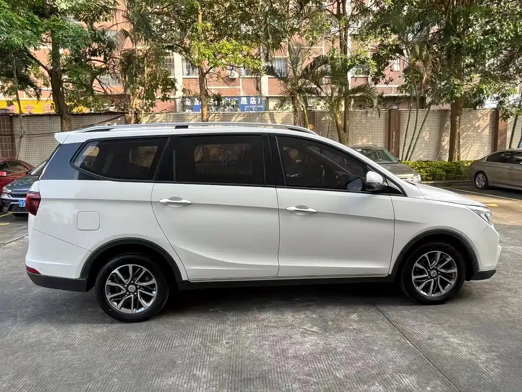 Baojun 730 — миниатюра 8