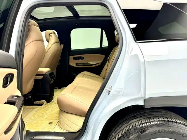 NIO ES6 — миниатюра 6