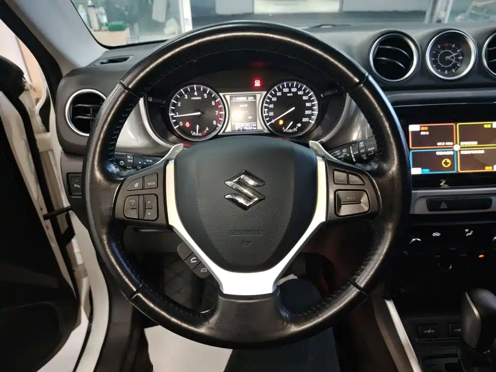 Suzuki Vitara — миниатюра 11