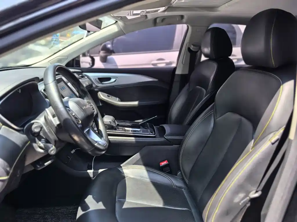 Roewe i6 MAX — миниатюра 7